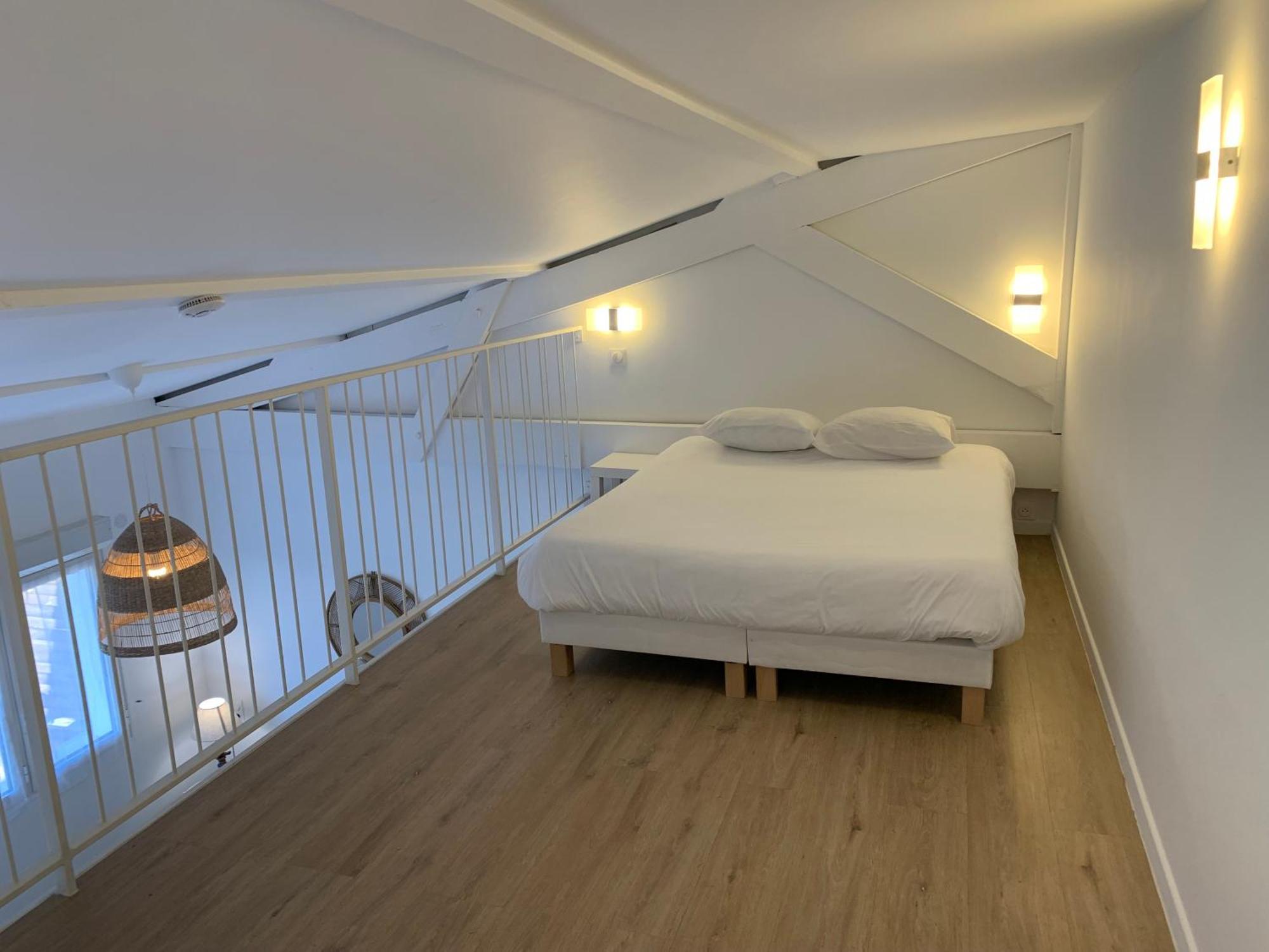 Les Salines Boyardville - Appart'Hotel サン・ピエール・ドレロン エクステリア 写真